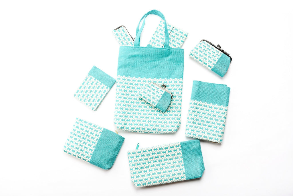 こぎん刺し印鑑ケース 弘前こぎん研究所 – TURNS商店｜地域とつながる