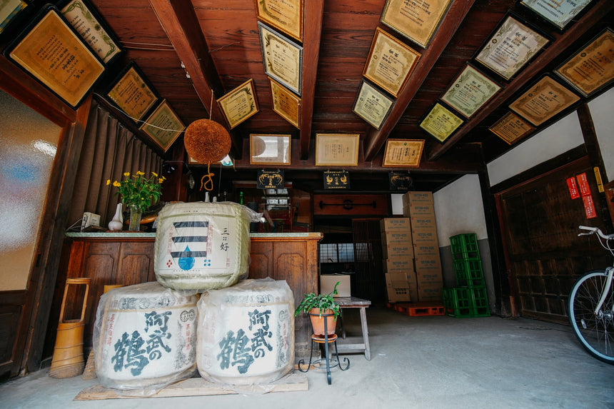 龍宮の潮吹(スパークリング日本酒)/阿武の鶴酒造・ゆかい企画